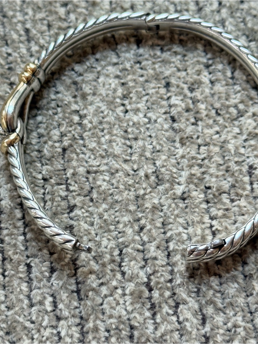 David Yurman 18k Gold , Sterling Silver Thoroughbred Cable hinged bracelet. EUC - Picture 11 of 16